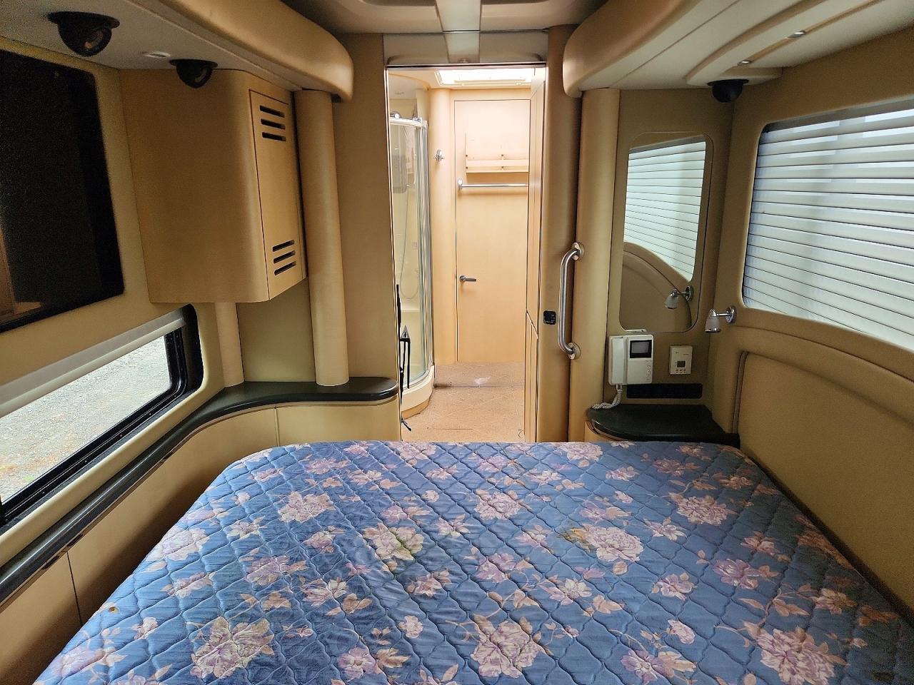 2002 Newell RV