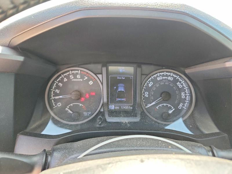 2016 Toyota Tacoma SR V6