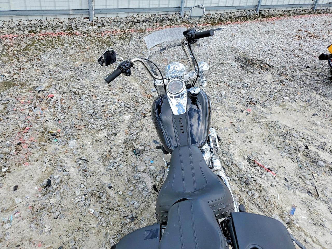 2023 Harley-Davidson Flhcs