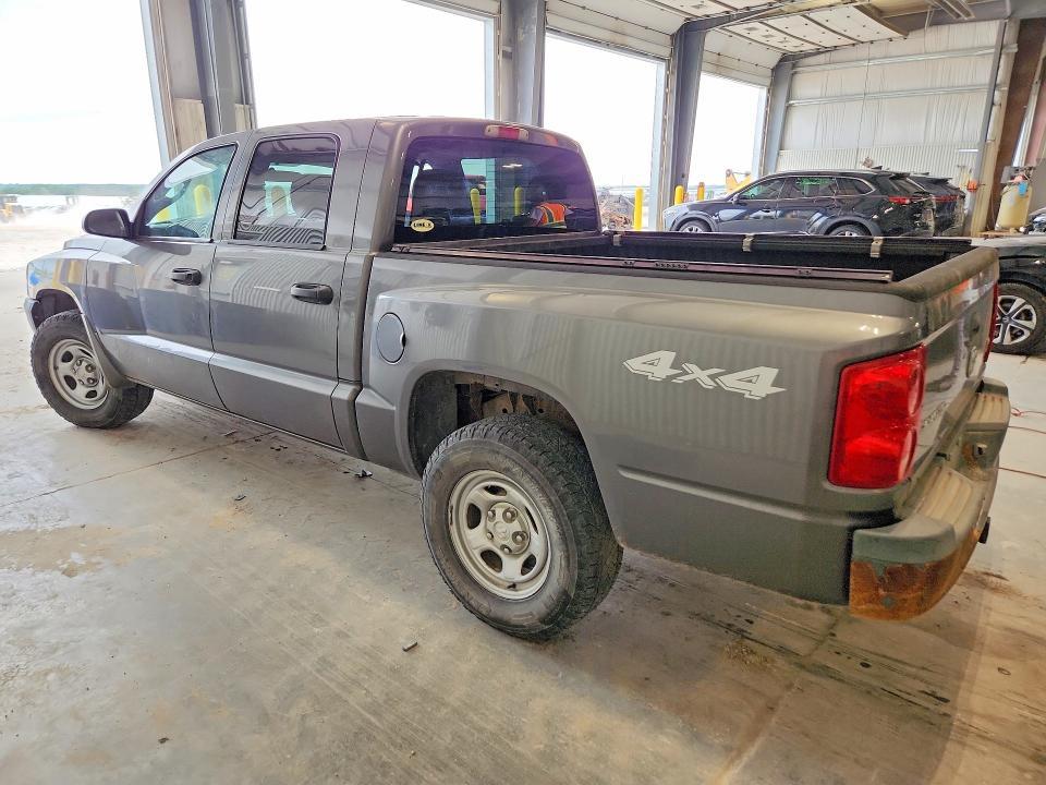 2005 Dodge Dakota Quattro