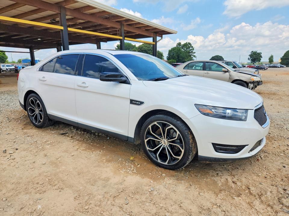 2018 Ford Taurus sho