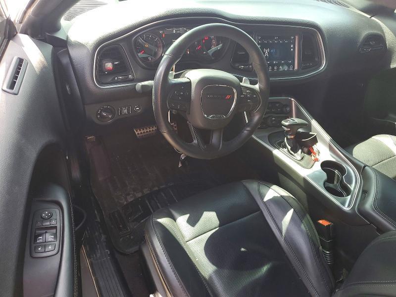 2017 Dodge Challenger r