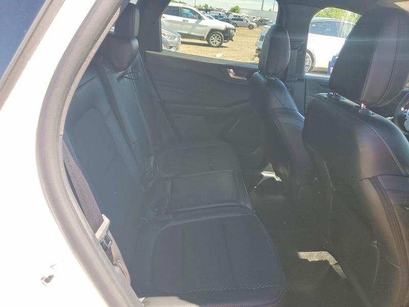 2025 Ford Escape st Line