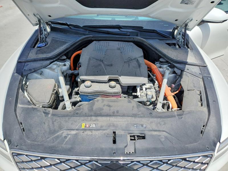 2023 Genesis Electrified G80 Base