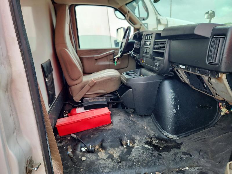 2016 Chevrolet Express Refrigerated box Truck