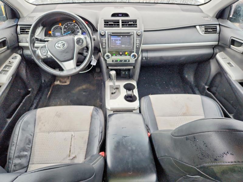 2014 Toyota Camry se