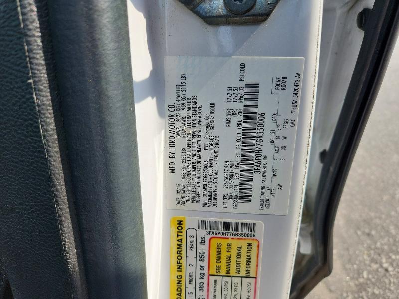 2016 Ford Fusion se