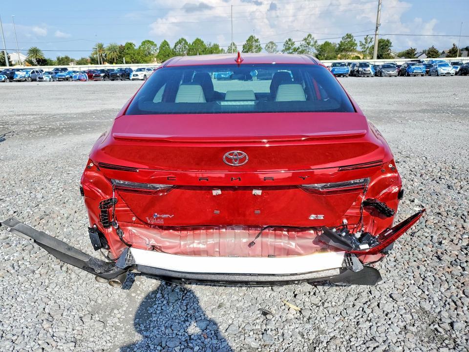 2026 Toyota Camry se