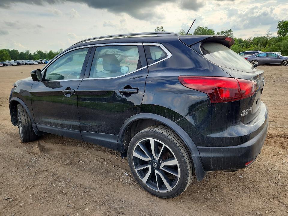 2017 Nissan Rogue Sport sl