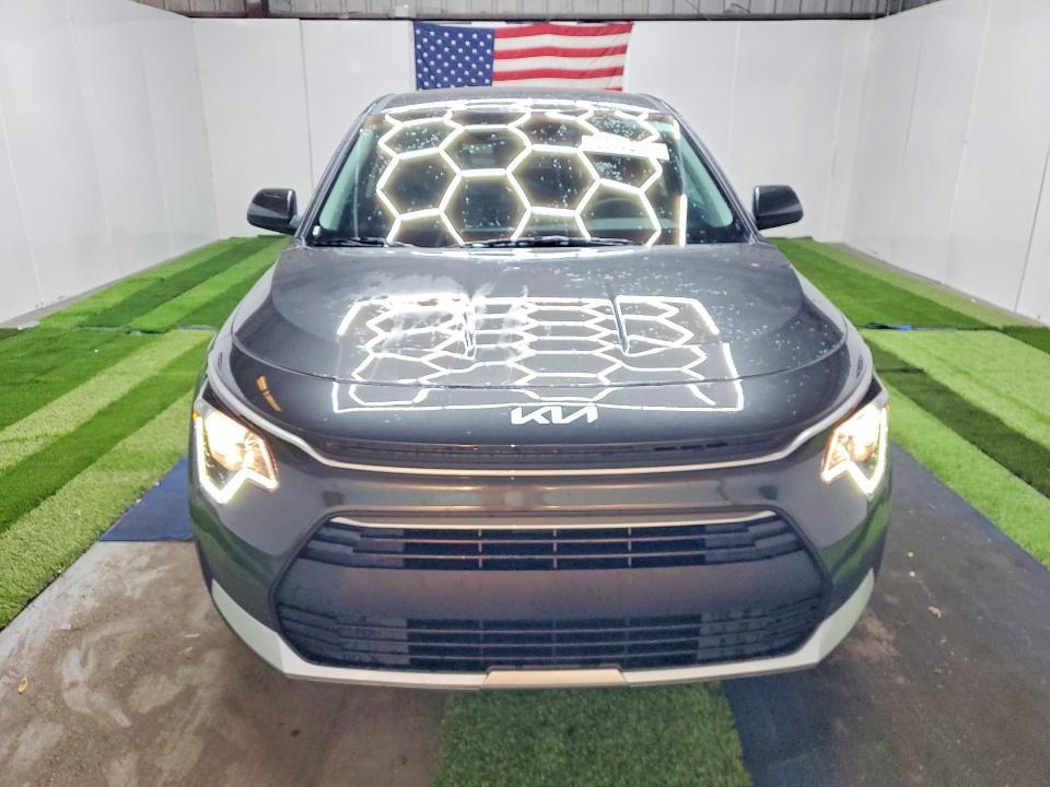 2026 KIA Niro lx