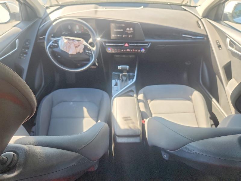 2024 KIA Niro lx