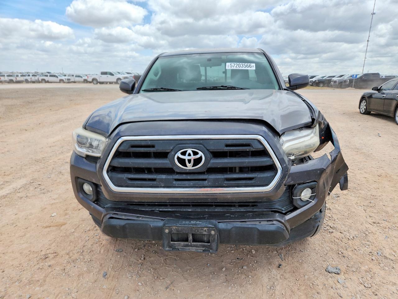 2016 Toyota Tacoma SR5