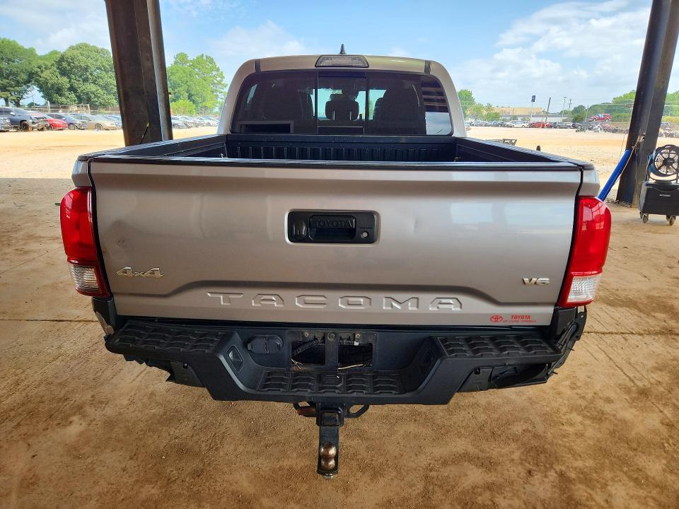 2018 Toyota Tacoma SR5 V6