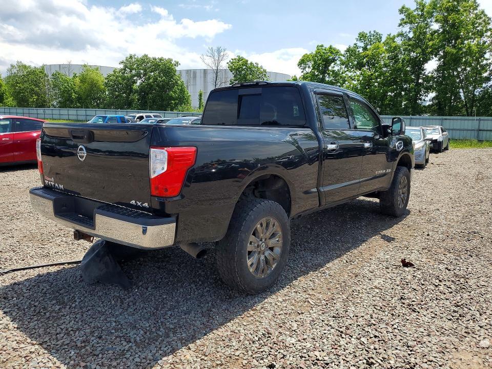 2017 Nissan Titan XD SV