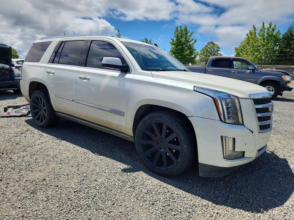 2015 Cadillac Escalade Premium