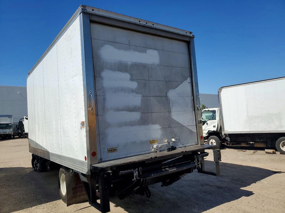 2018 Isuzu NPR BOX Truck