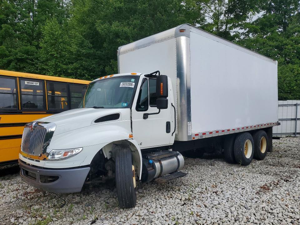 2019 International 4400-BOX Truck