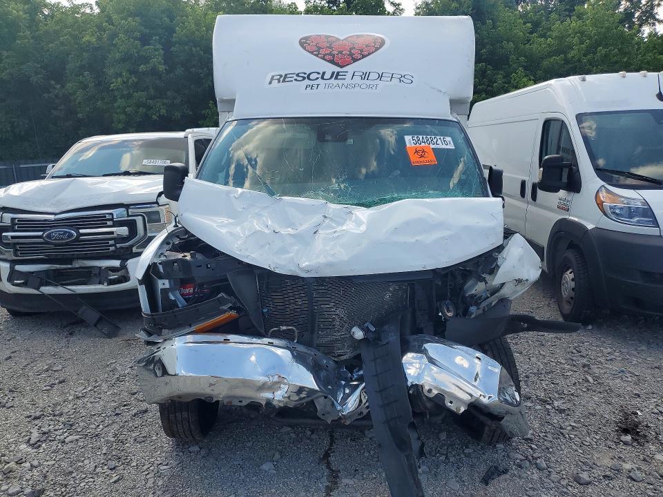 2022 Chevrolet Express G3500