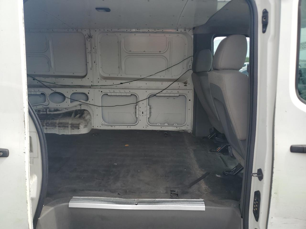 2015 Nissan NV 2500 Delivery Van