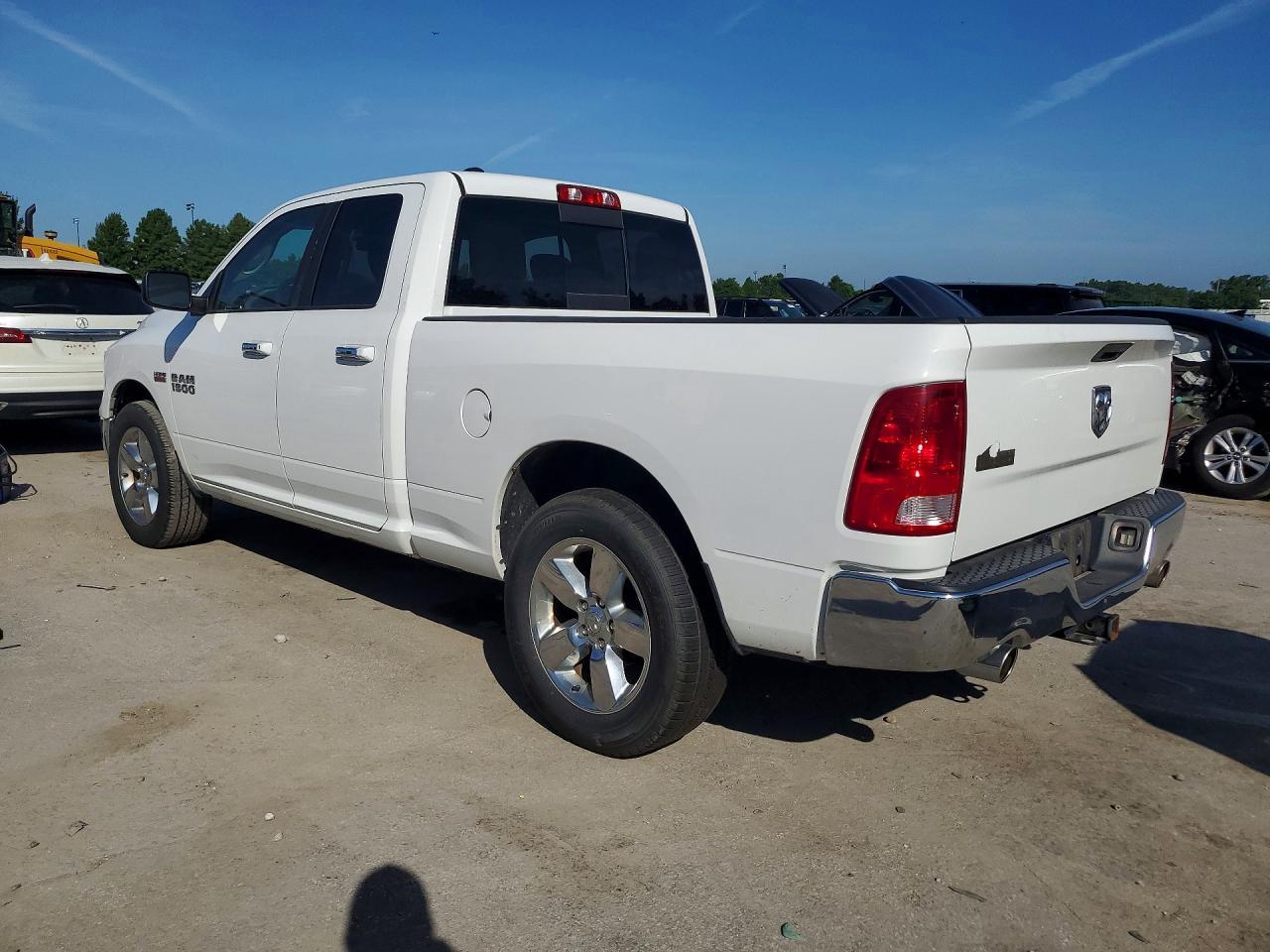 2016 Dodge RAM 1500 SLT
