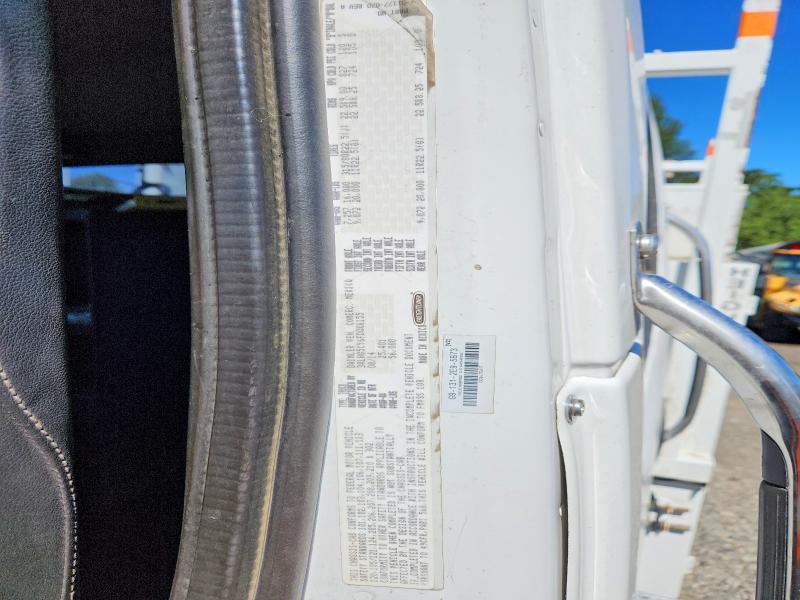 2015 Freightliner 108SD Utility / Service Truck