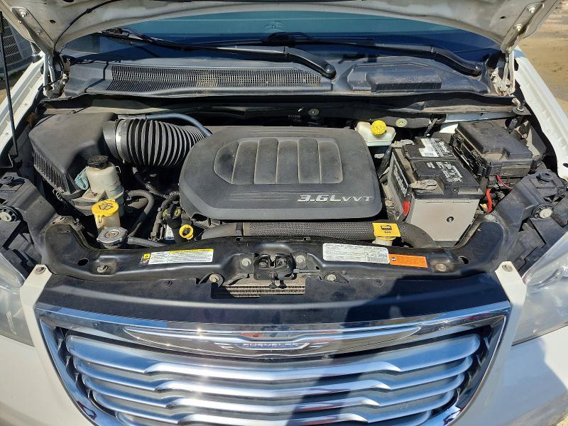 2013 Chrysler Town & Country Limited