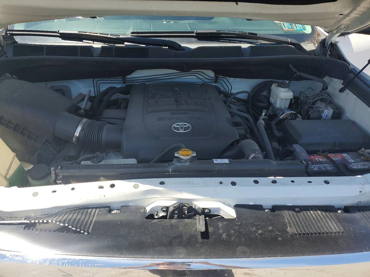 2016 Toyota Tundra SR5