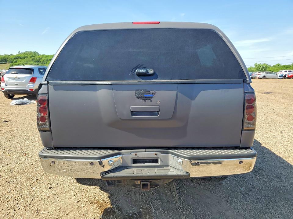 2005 Nissan Titan XE