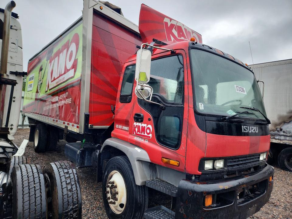 2007 Isuzu T6F box Truck
