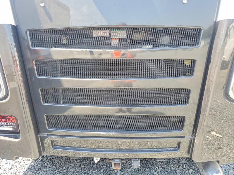 2021 Freightliner Berkshire RV