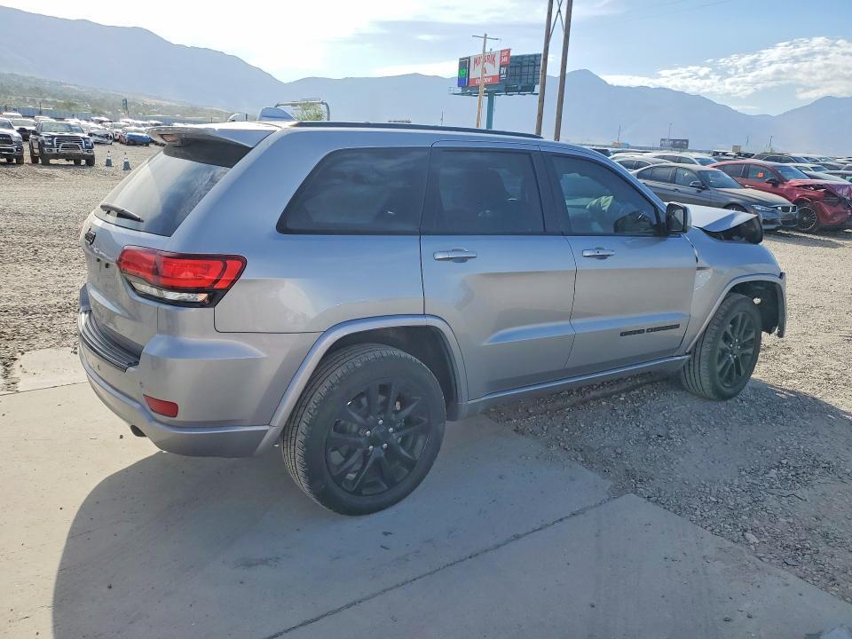 2018 Jeep Grand Cherokee Laredo