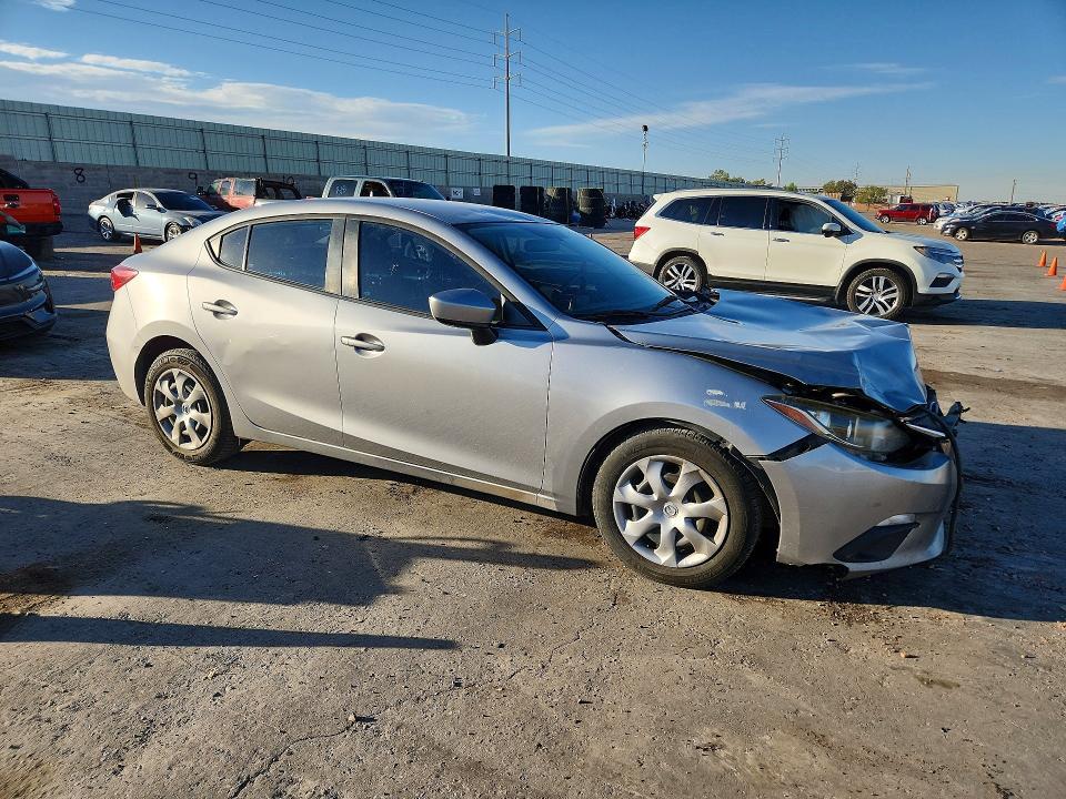 2014 Mazda 3 Sport