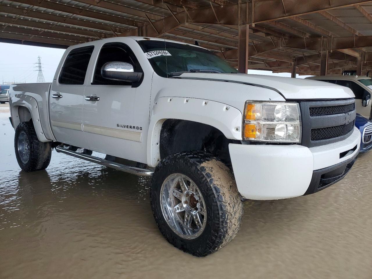 2011 Chevrolet Silverado C1500 LS