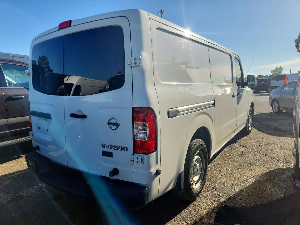 2015 Nissan NV Delivery Van