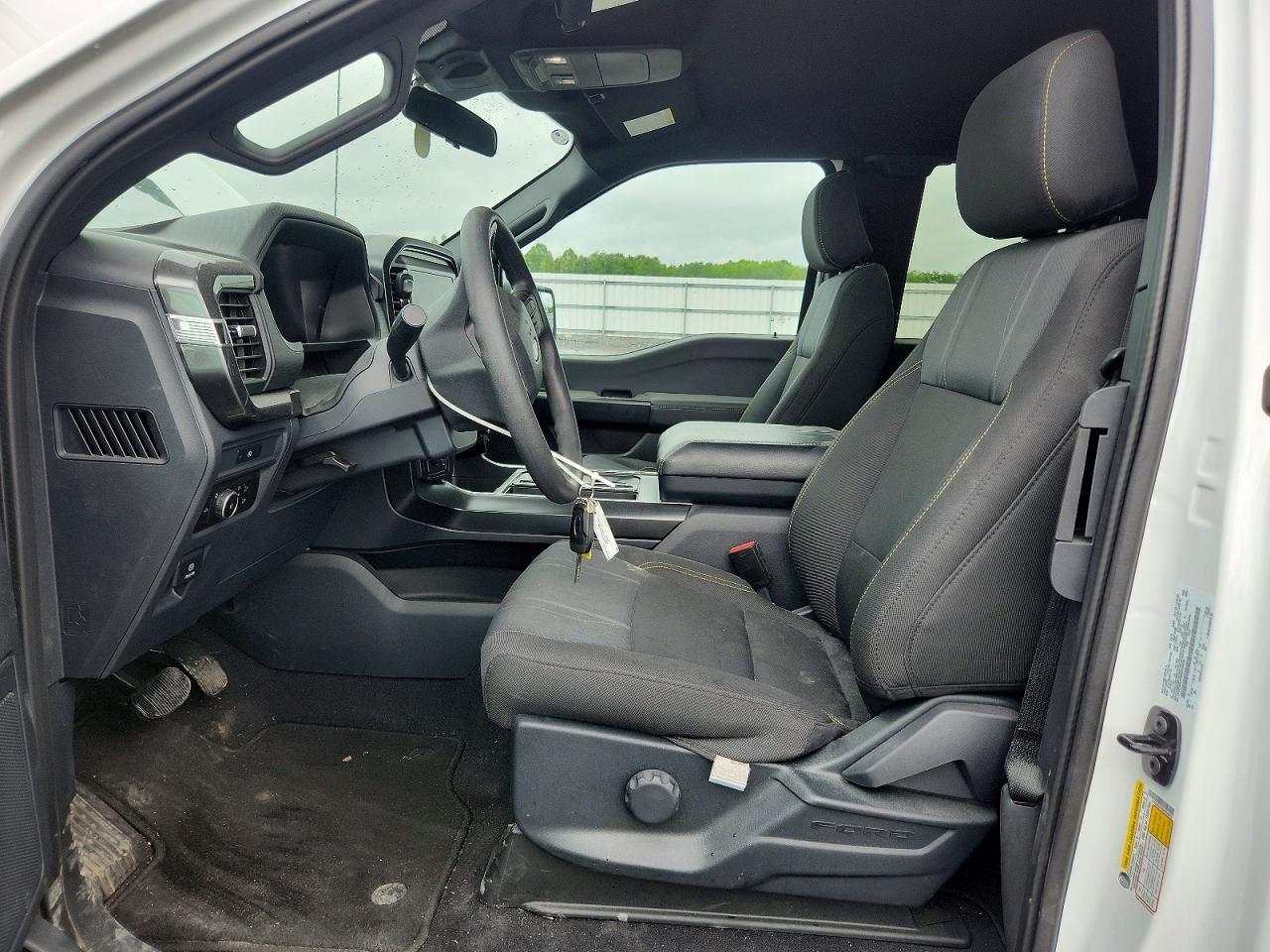 2025 Ford F150 STX