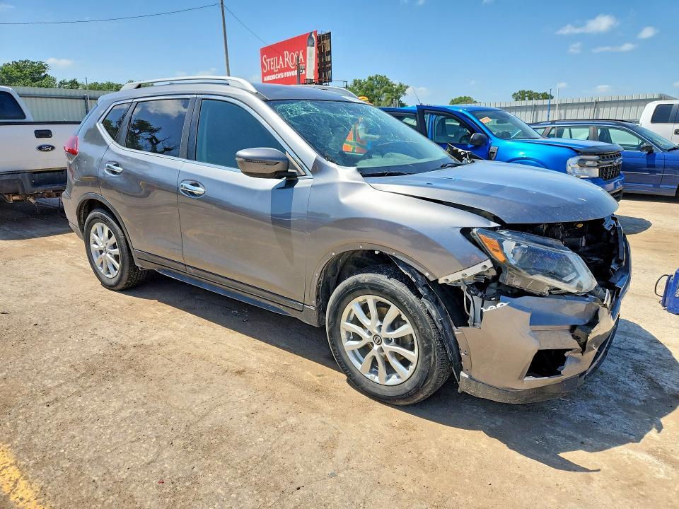 2018 Nissan Rogue sv