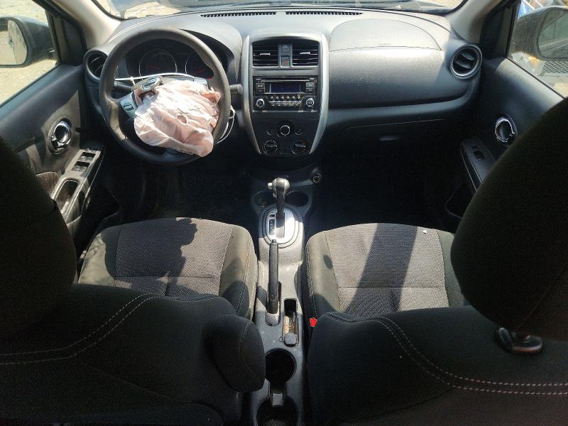 2018 Nissan Versa sv