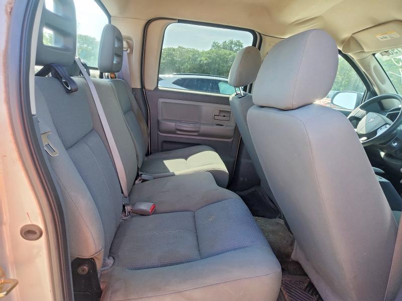 2006 Dodge Dakota Quad SLT