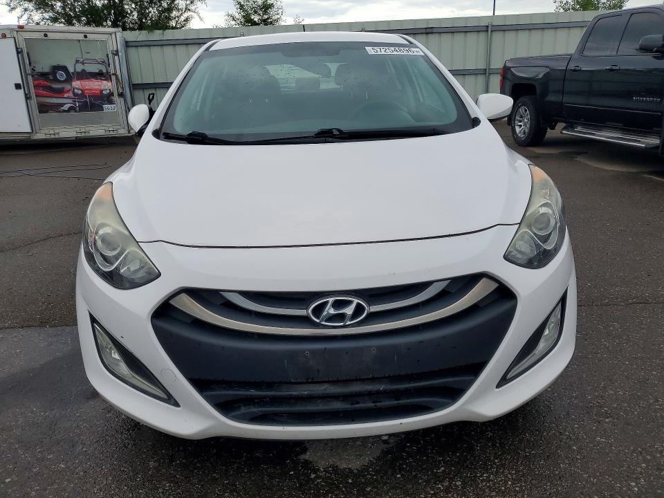 2015 Hyundai Elantra gt Base
