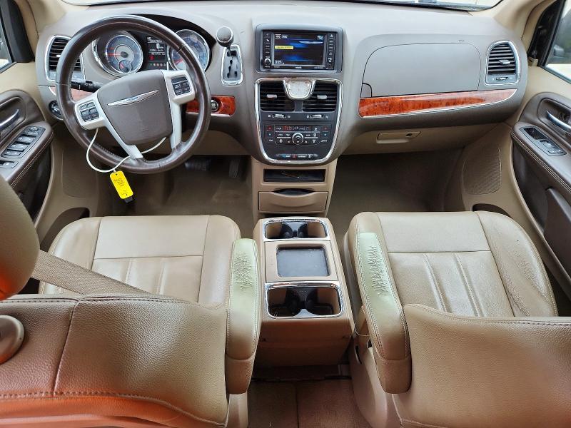 2015 Chrysler Town & Country Touring