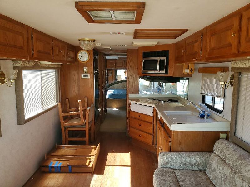 1996 Monaco Coa CH Roadmaster  RV