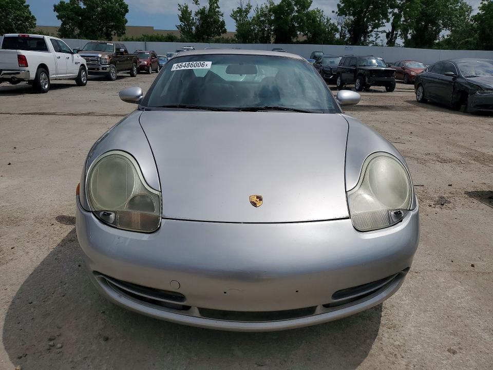 2000 Porsche 911 Carrera 2