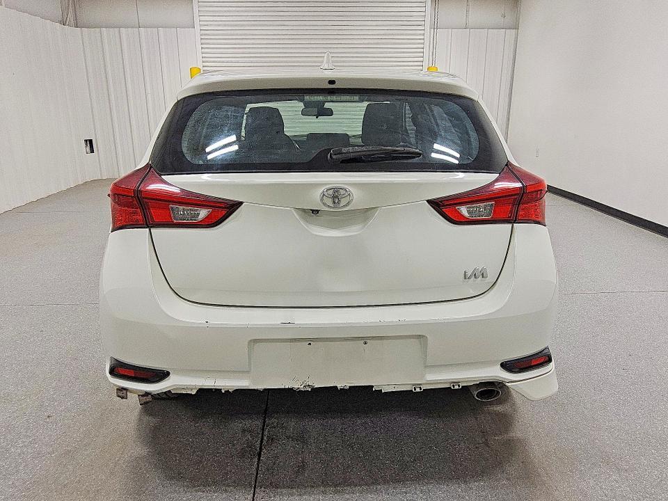 2018 Toyota Corolla im Base