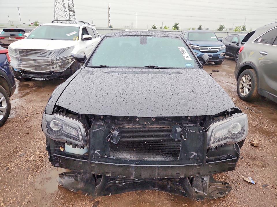 2019 Chrysler 300 s