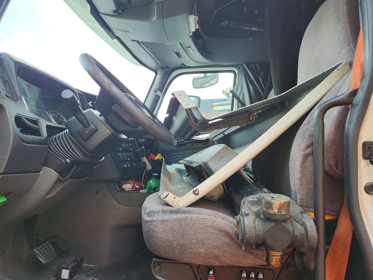 2019 International LT625 Semi Truck