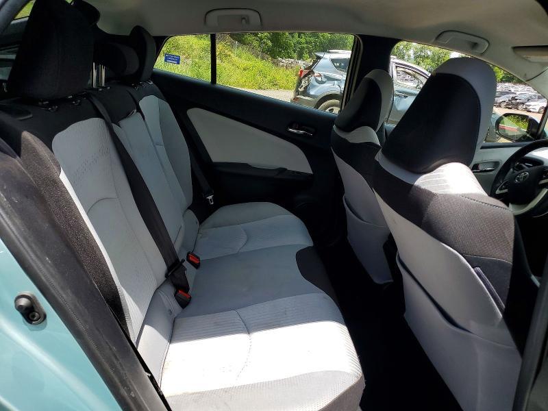2018 Toyota Prius two