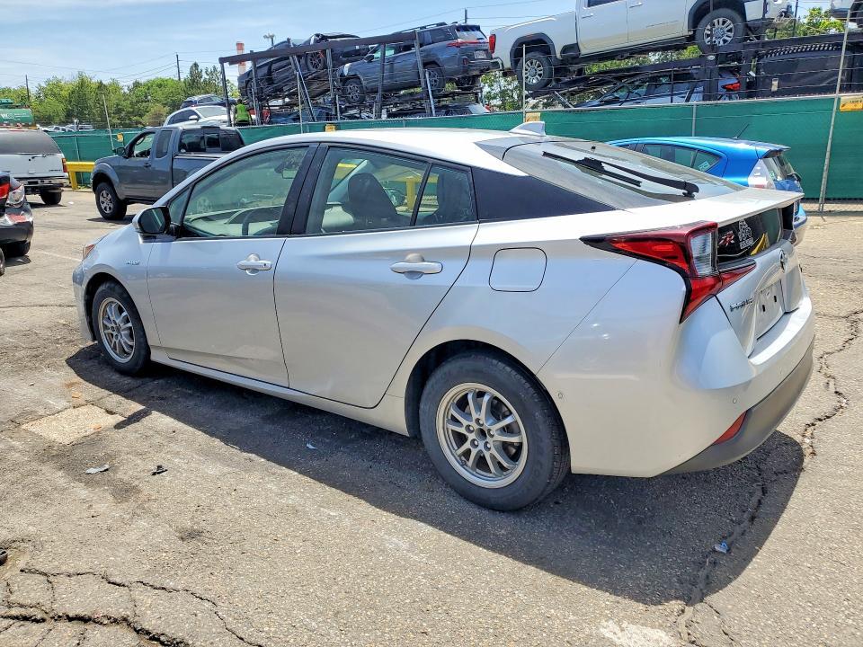 2020 Toyota Prius le