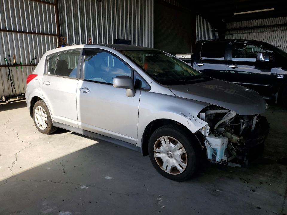2012 Nissan Versa 1.8 s