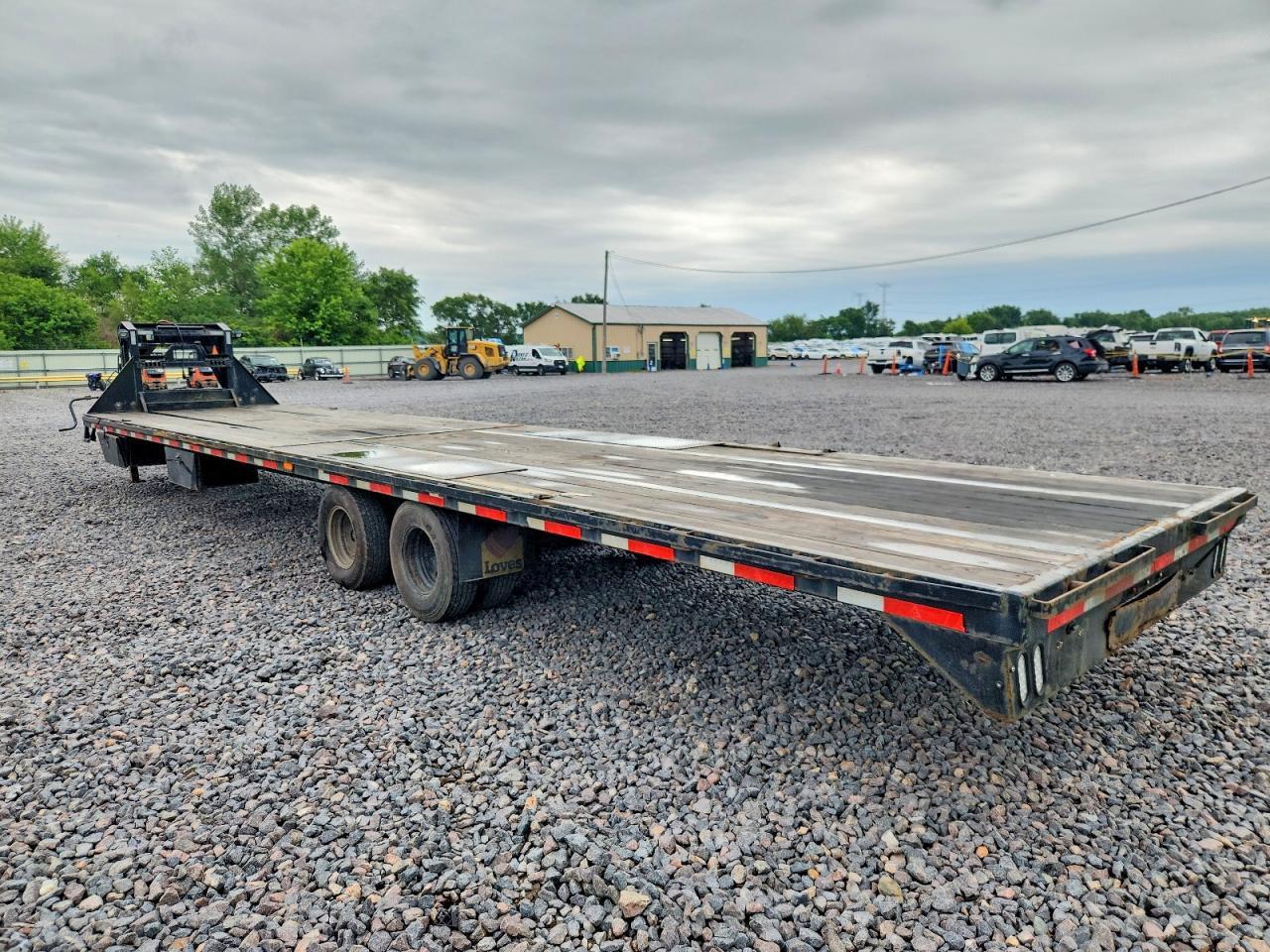 2025 Rawmaxx FDX40GN20K Equipment Trailer
