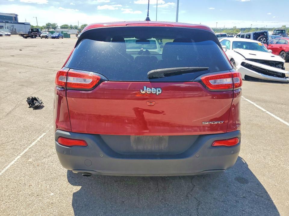 2016 Jeep Cherokee Sport